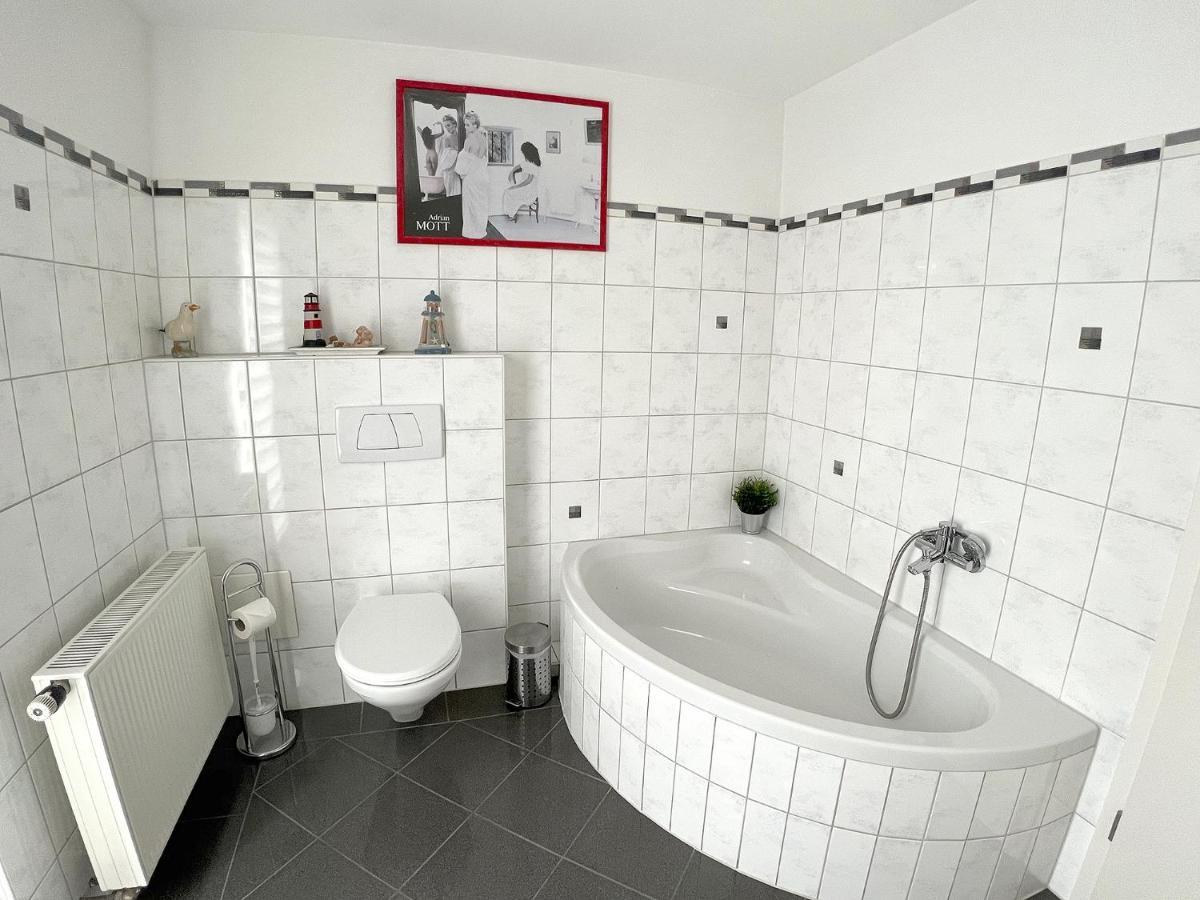 Ferienwohnung Beckendorf Лосхайм Екстериор снимка