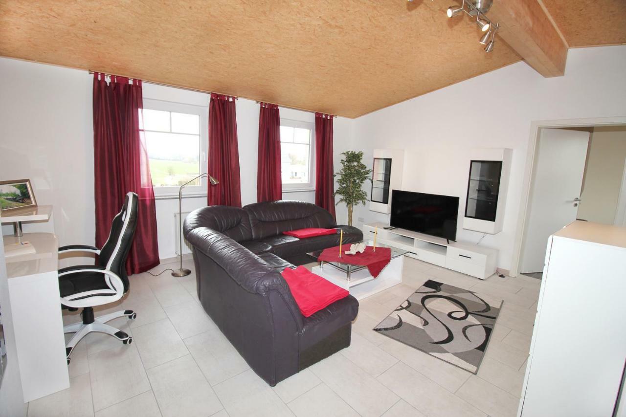 Ferienwohnung Beckendorf Лосхайм Екстериор снимка